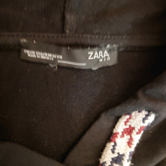Zara Hoodie - Picture 3 of 3